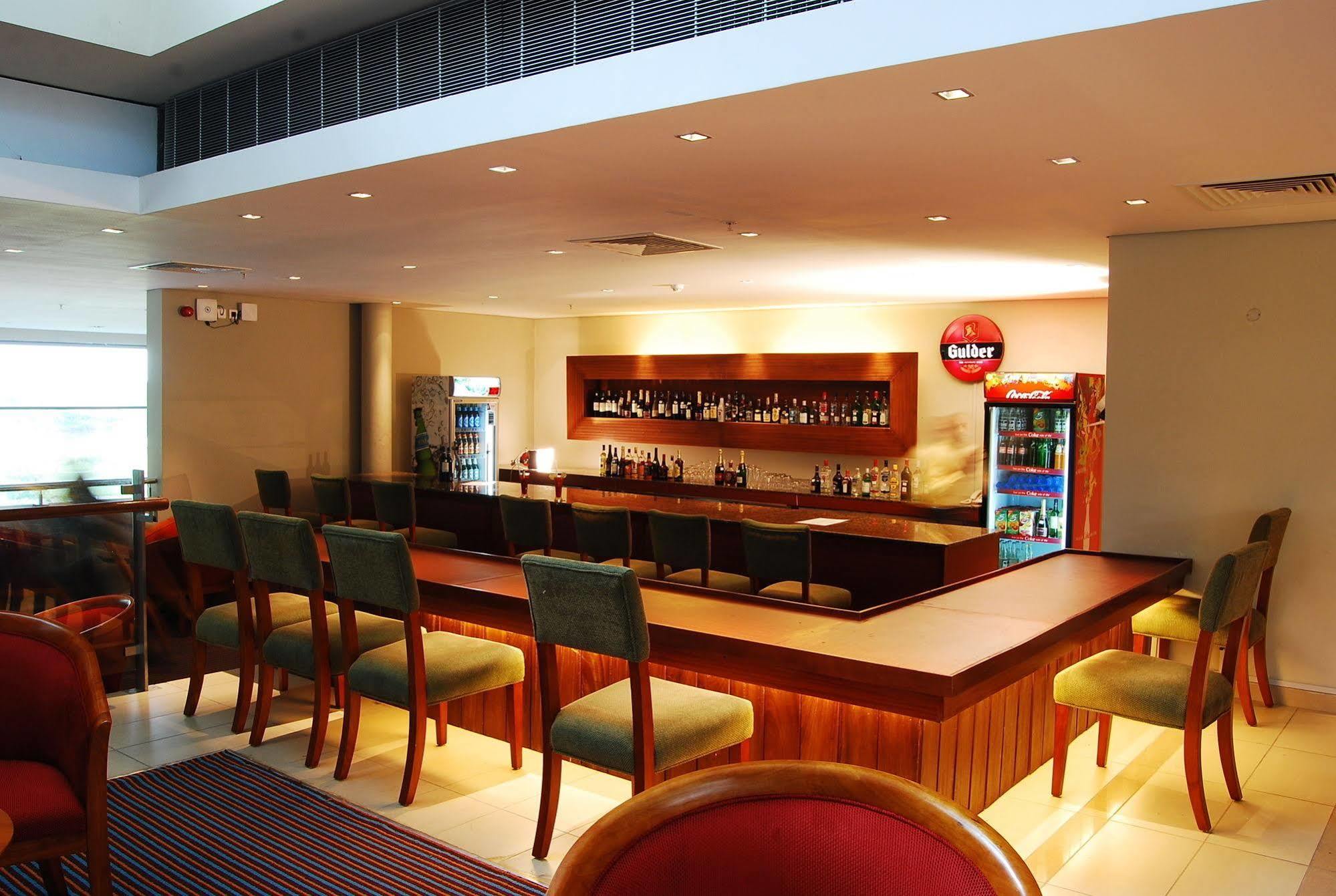 Tinapa Lakeside Hotel Calabar Exterior foto